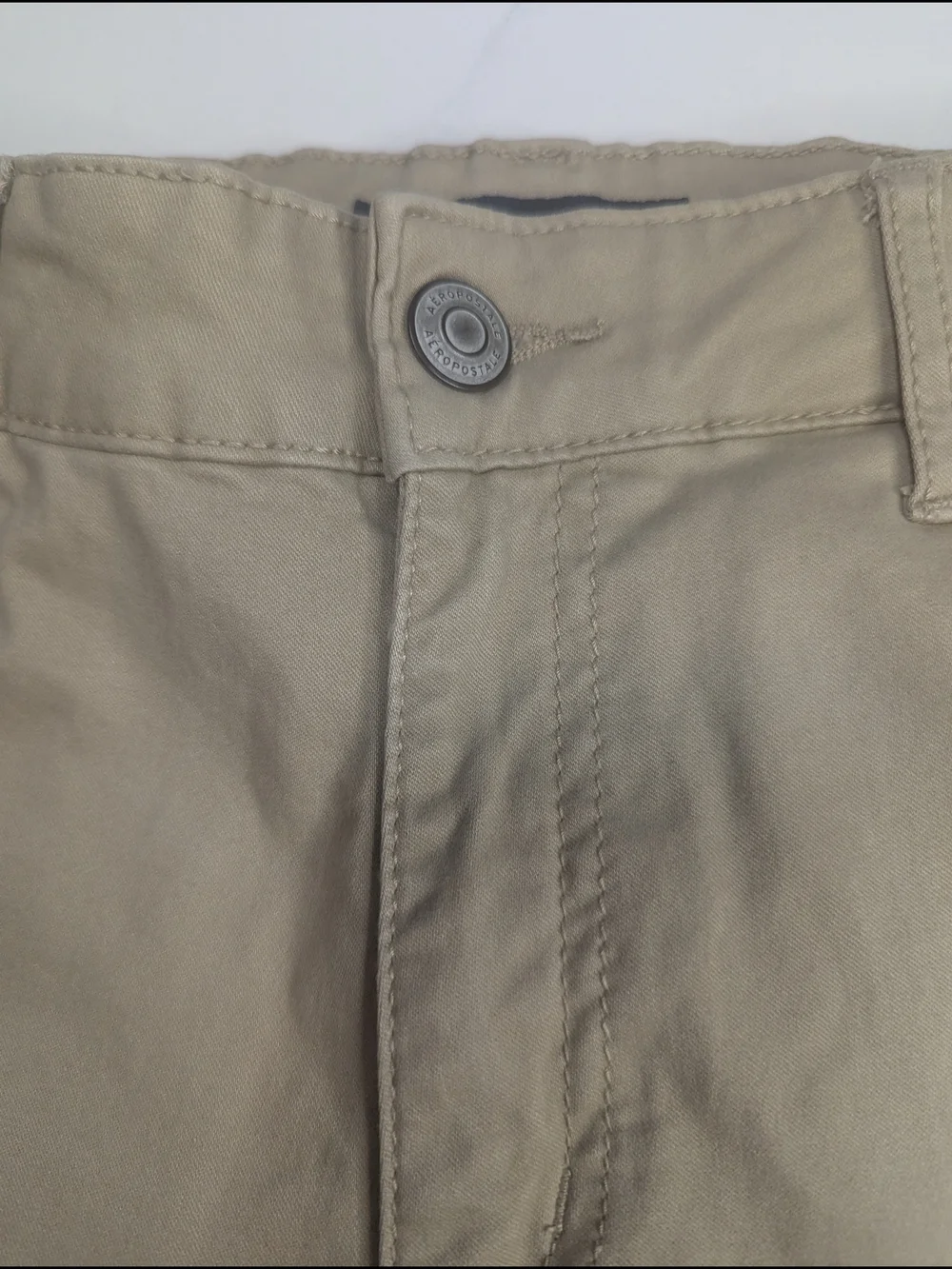 Aeropostale Aero High Rise Midi Shorts Khaki Tan Chino Cuffed Size 4